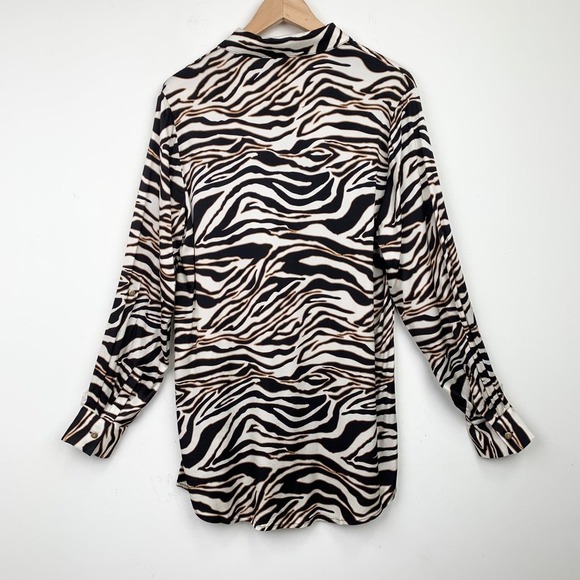 NWT Chloe Kristyn Zebra print Tie Blouse with Belt Size M - Picture 4 of 14